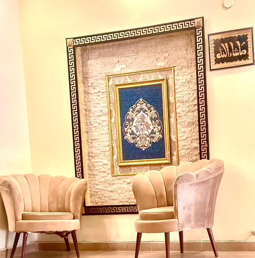 Blue Moon Continental Hotel Islamabad Bagian luar foto
