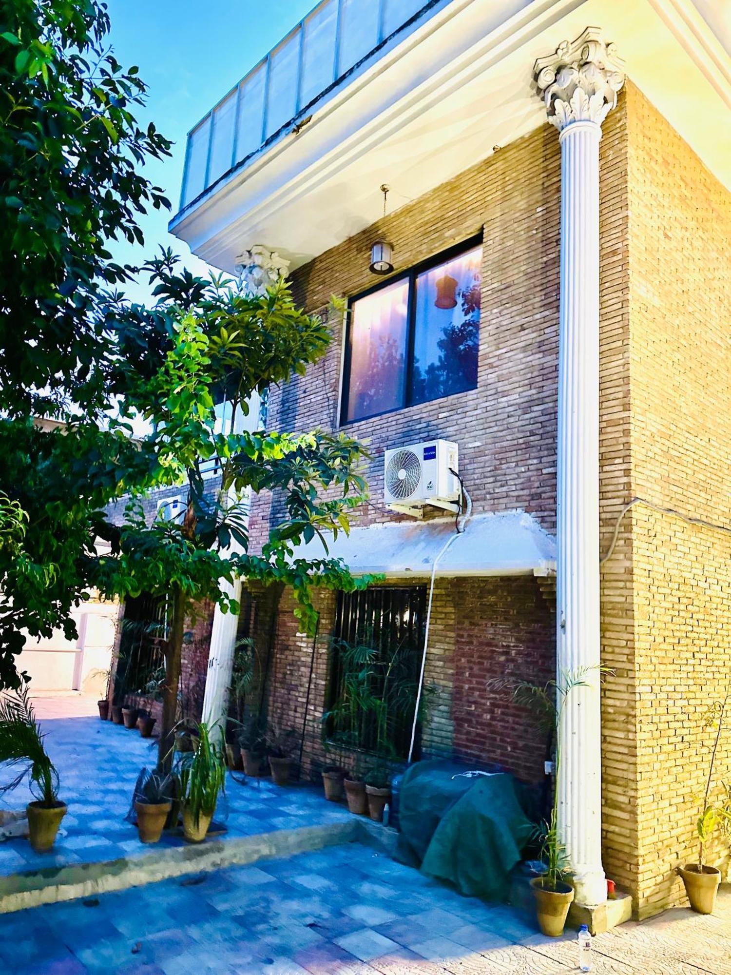 Blue Moon Continental Hotel Islamabad Bagian luar foto